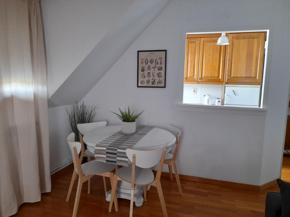Appartamento Atico Ciudadela Jaca Esterno foto